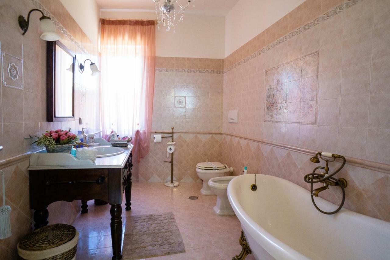 Апартаменты A Casa Di Nonna Ada Баньореджо Экстерьер фото