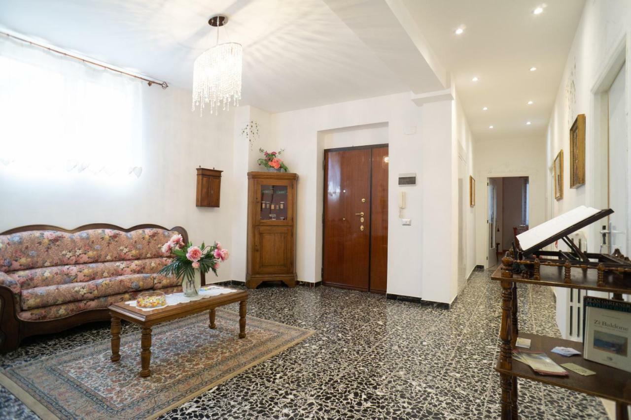 Апартаменты A Casa Di Nonna Ada Баньореджо Экстерьер фото